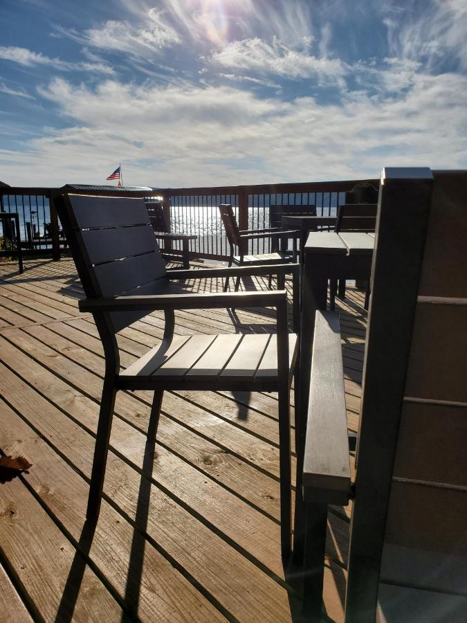 Single Island Shores Hector Exterior foto